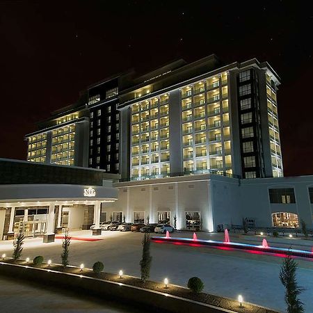 Alila Deluxe Thermal Hotel & Spa 아피욘 외부 사진