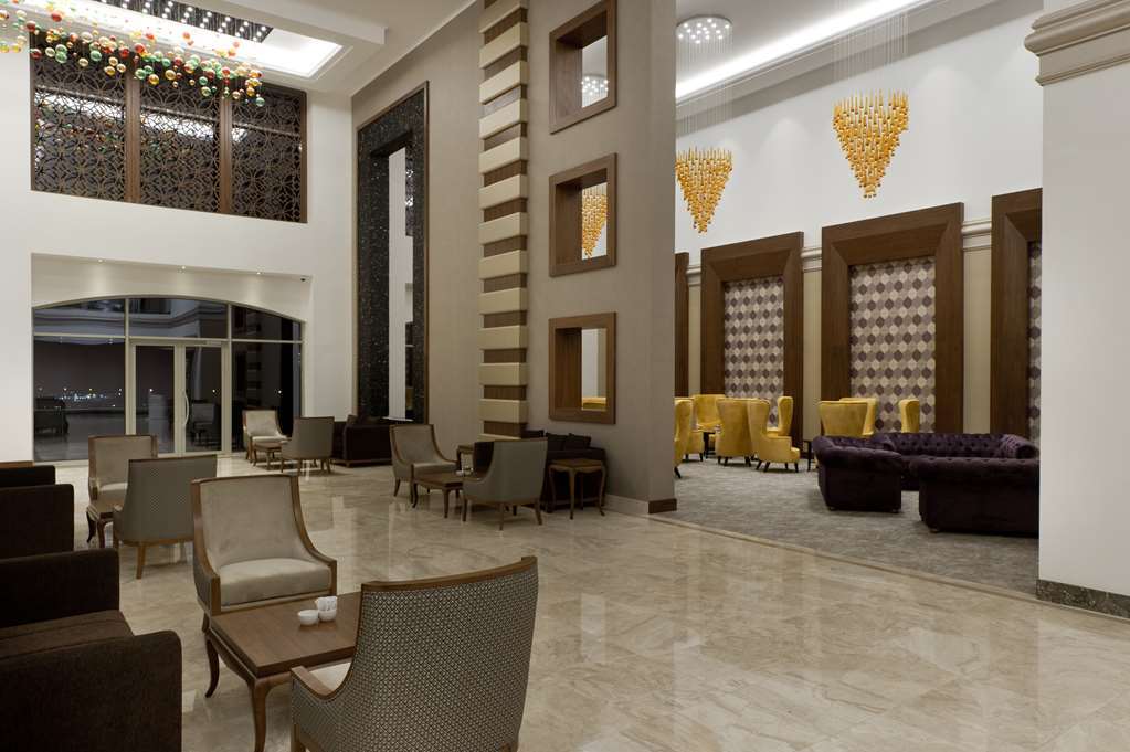 Alila Deluxe Thermal Hotel & Spa 아피욘 내부 사진